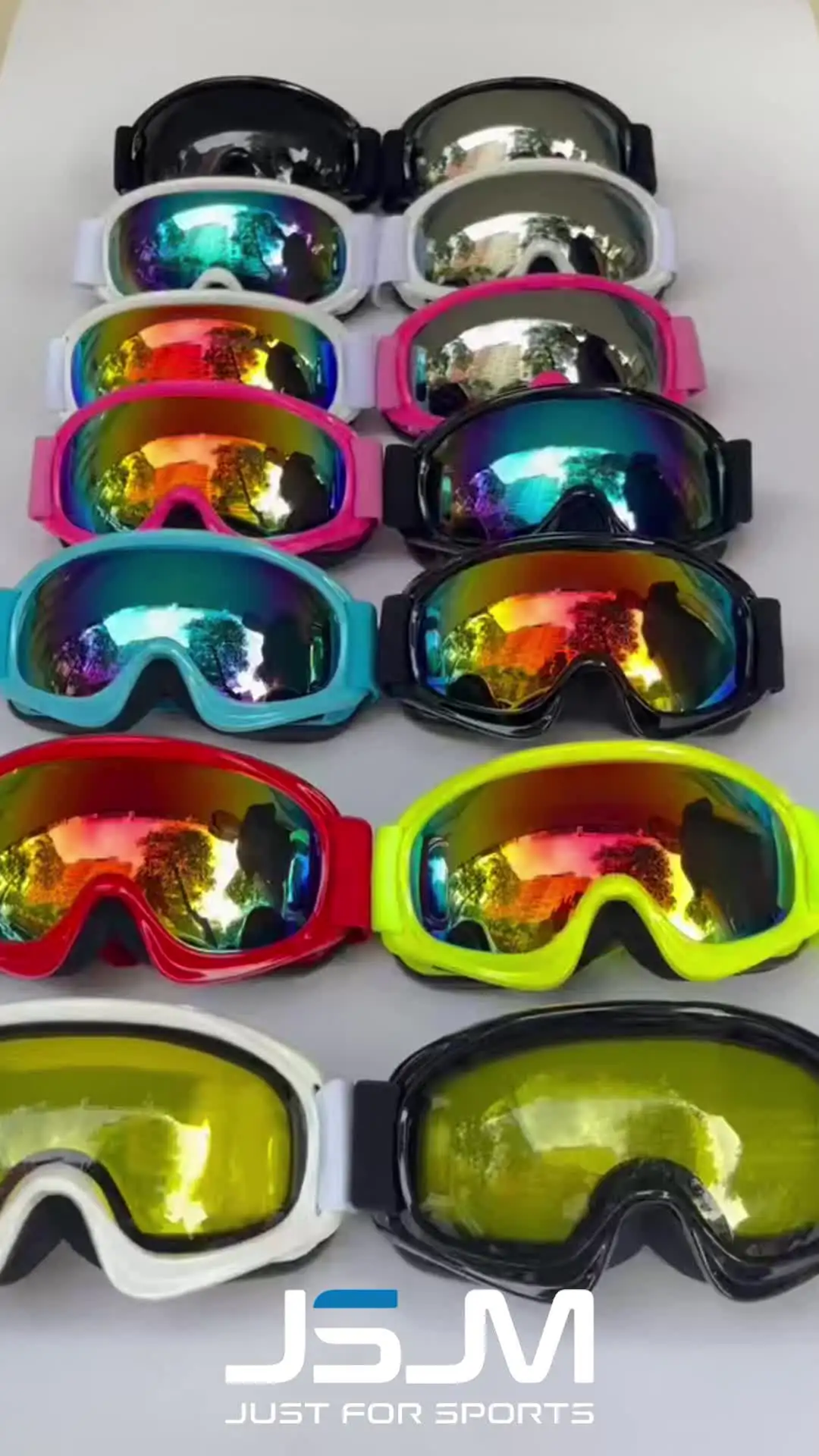 JSJM Neue Niedliche Kinder-Skibrille für Alter 4-14, Beschlagfrei UV400 Schneebrille, Outdoor-Sport Winter Snowboard Kinder Skibrille