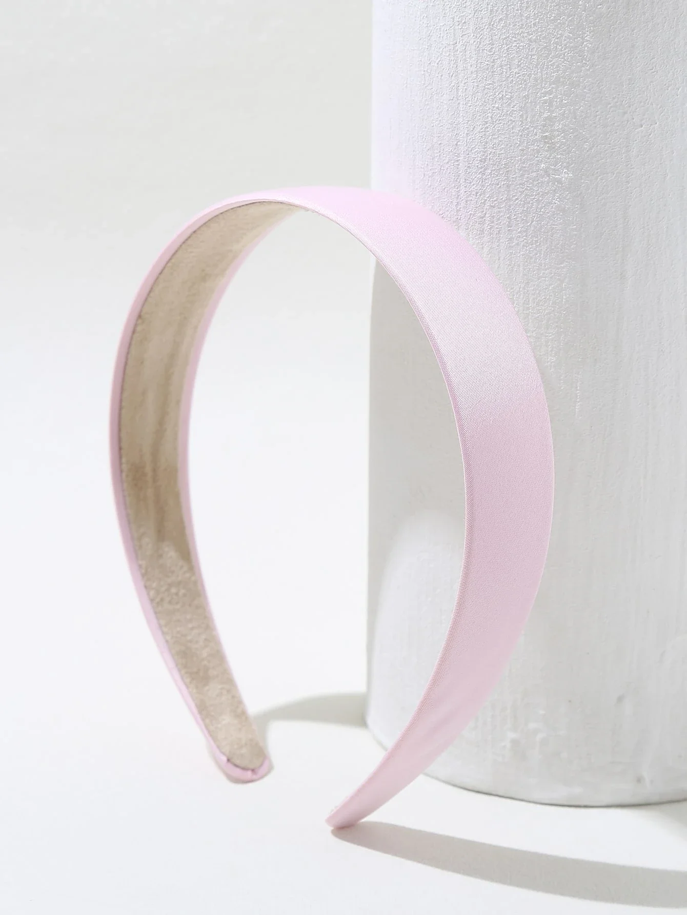 

Soft Pink Wide Fabric Headband For Women And Girls – Casual Daily Wear Hair Accessory, Elegant Hoop Style With Comfort Lining