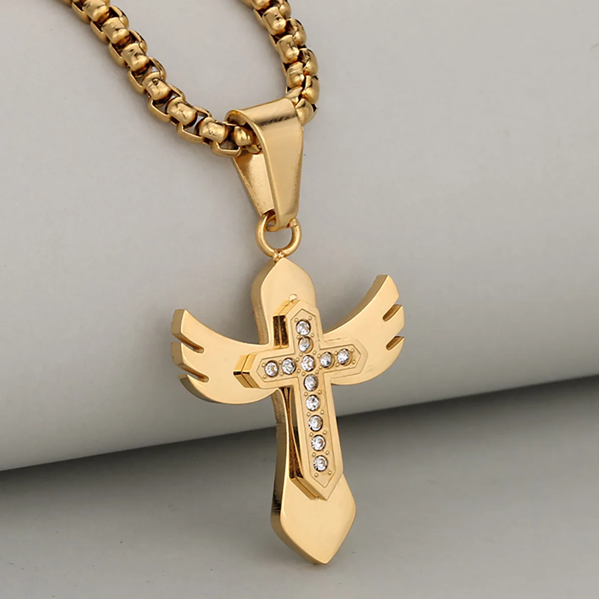 

Street Luxury Hip-Hop Angel Wings Inlaid Diamond Stainless Steel Cross Pendant Necklace For Men And Women, Versatile & Stylish