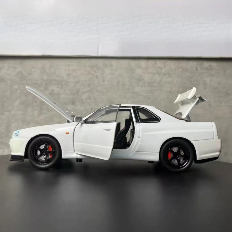 1:24 Nissan GTR R34 Skylin Fast & Furious Alloy Car Model Sound and Light Pull Back Children's Toy Collectibles Birthday gift