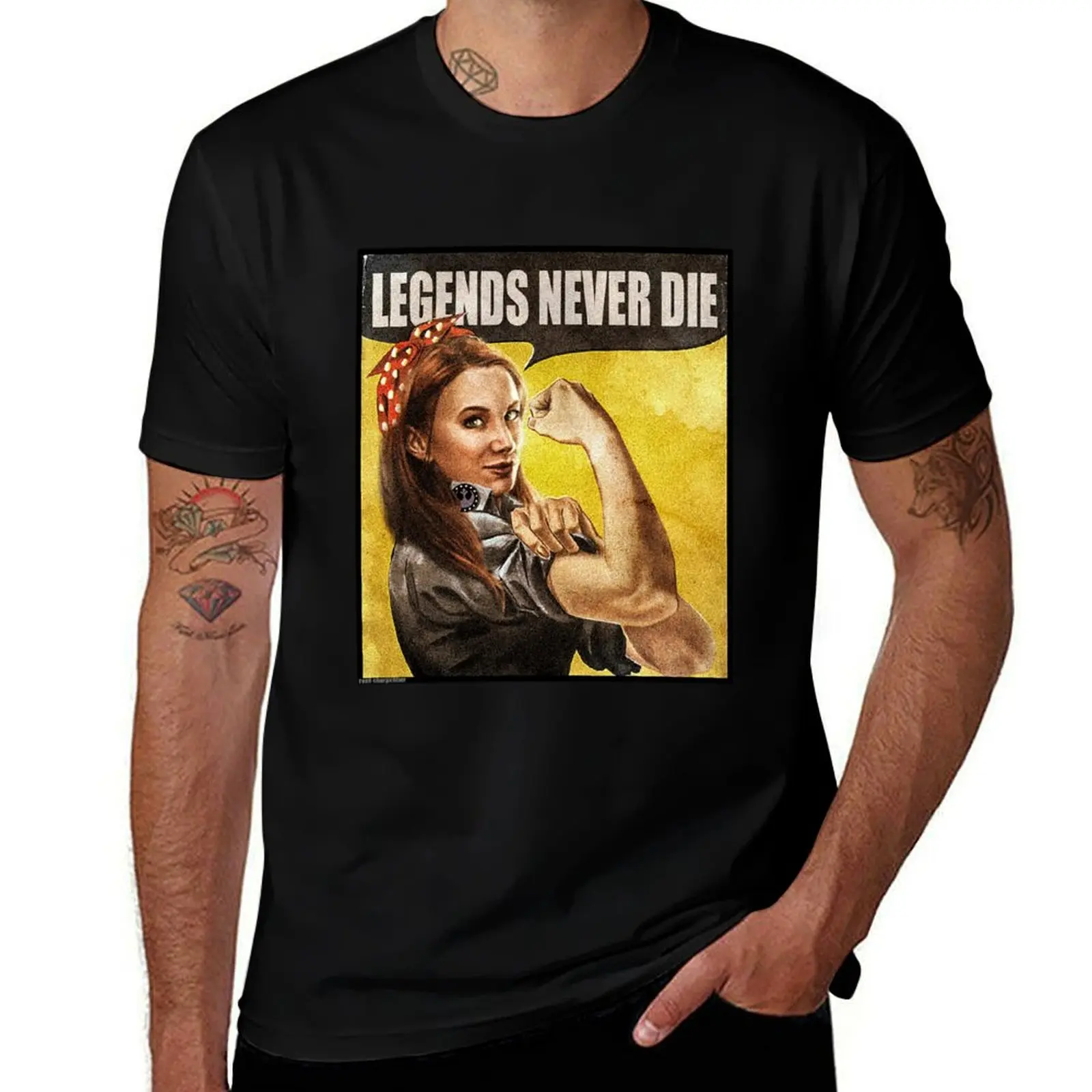 

Mara the Fighter - Legends Never Die T-Shirt Retro Graphic Print T-Shirt