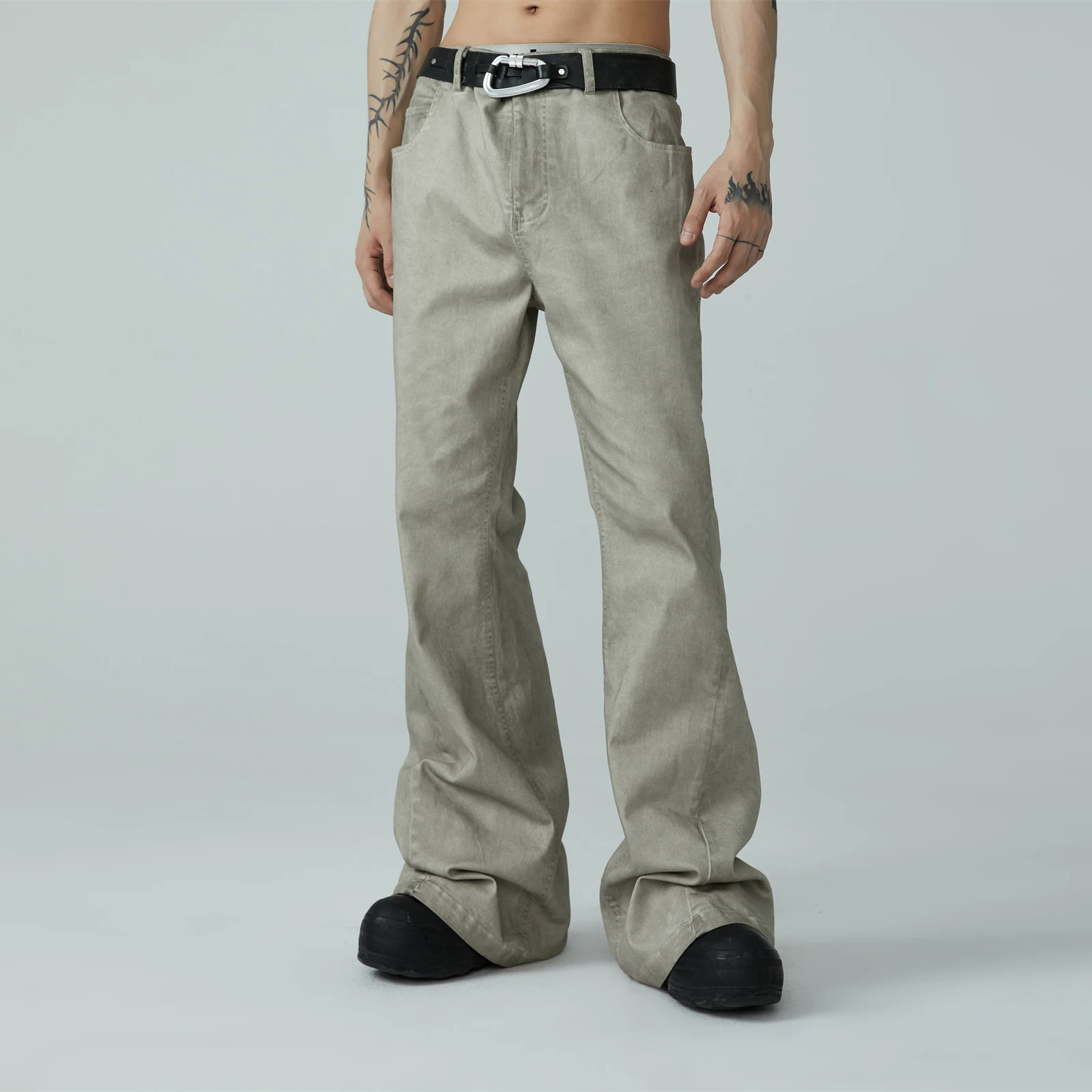 23ss Designer Model Gray Slightly Flared Jeans New High Street Mechanical Style Casual Pants Loose Men's Wide-Leg Pants Jeans