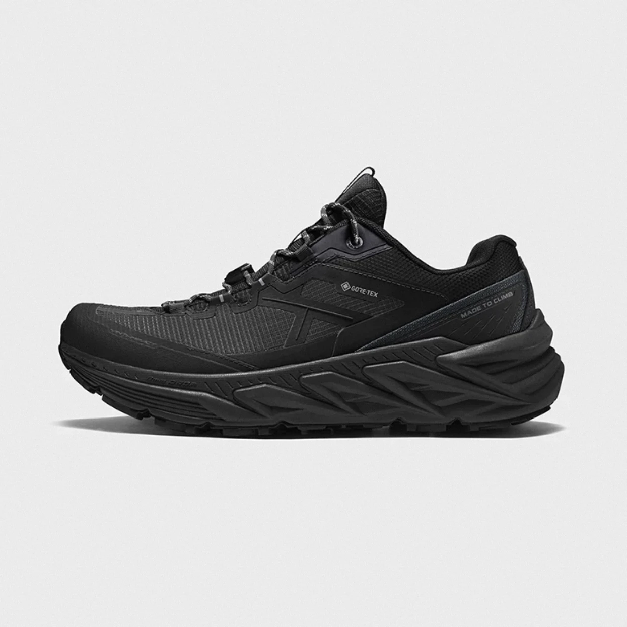 2025 Best-Seller: Breathable, Durable, Slip-Resistant Walking Shoes Exceptional Traction Lightweight Design Premium Quality