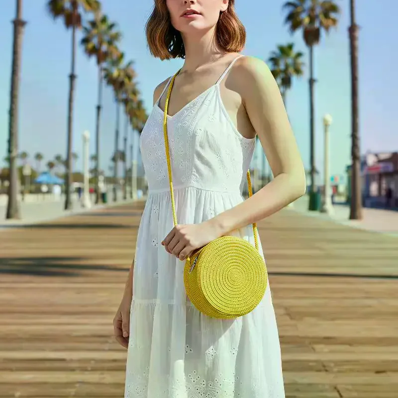 1Pcs Women Shoulder Vocation Style Handbag Minimalist Straw Bag Round Crossbody Purse With Zipper Closure