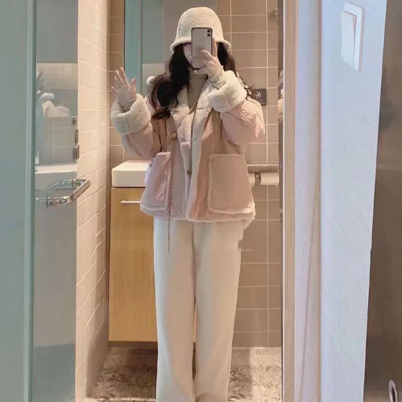Vrouwen Winter Plus Fluwelen Verdikte Warme Jassen Vrouw Enkele Breasted Twee Grote Zak Parka Biyaby Kawaii Roze Revers Hals Parka