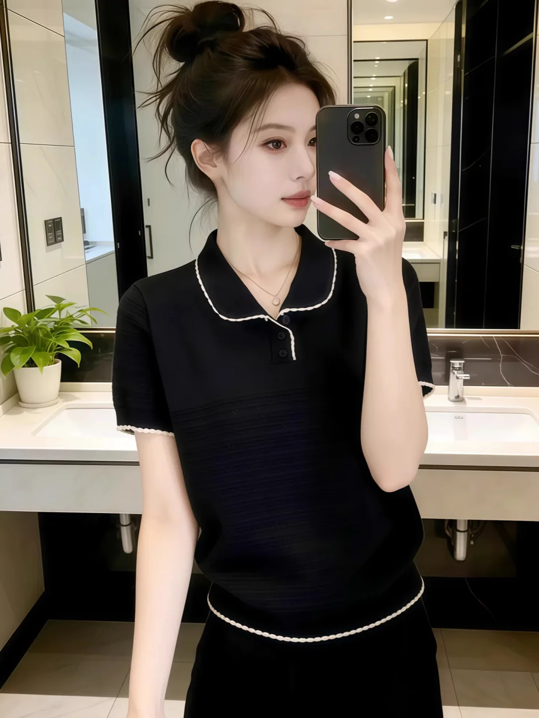 

Korean Style Short Sleeve Knitted Sweater Doll Collar Women's Fashion Unique Beautiful Top Soft Breathable Summer New Design