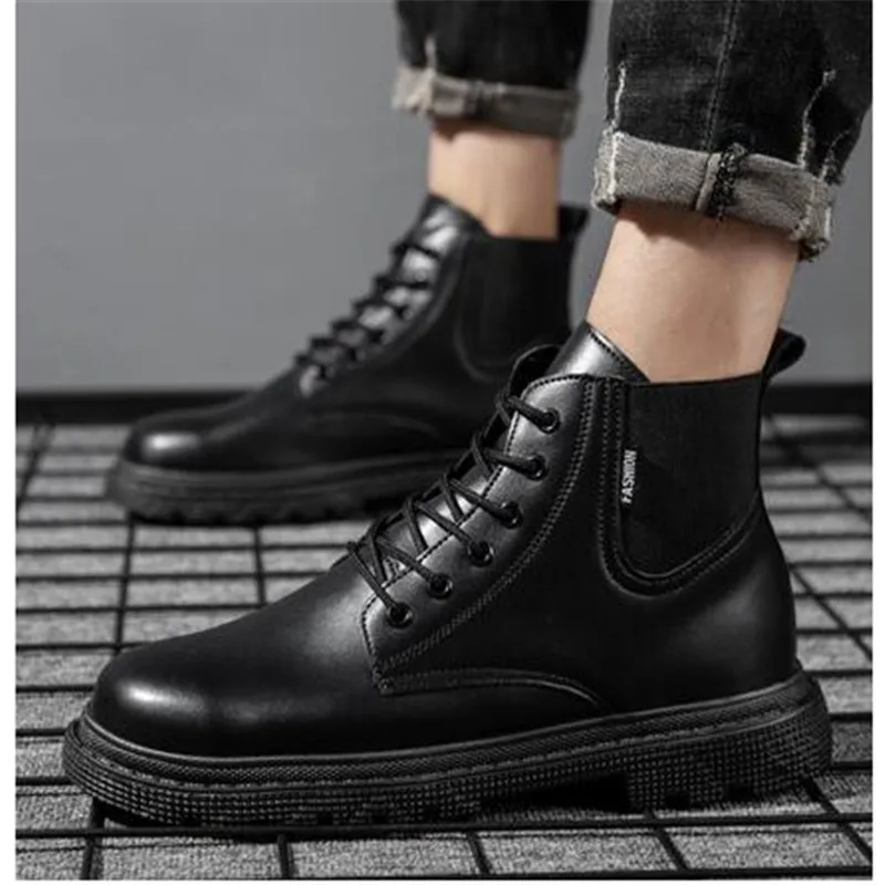 Size 35-47 Military men boots men\'s safety shoes for 2023 white couples shoes british style adult leather amy boots platform