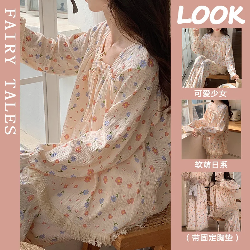 Spring Autumn Women's Print Painting Princess  Nightwear Long-sleeved Wrinkled Chest Pad Winter Sweet Cotton Home Wear