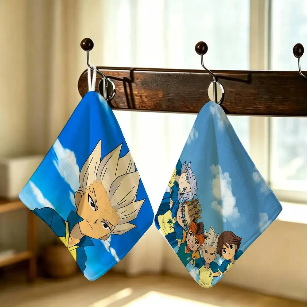 Anime Inazuma Eleven Axel Blaze Household Hanging Towel Polyester Cotton Hand Wiping Towel Sturdy For Bathroom Bedroom
