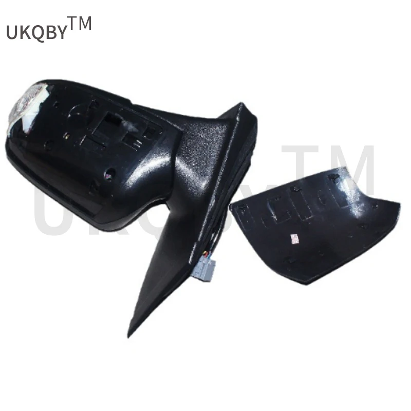 

Применимо к реверсивному зеркалу F ox 07-11 L 5-проводному 6M5Y17683DC