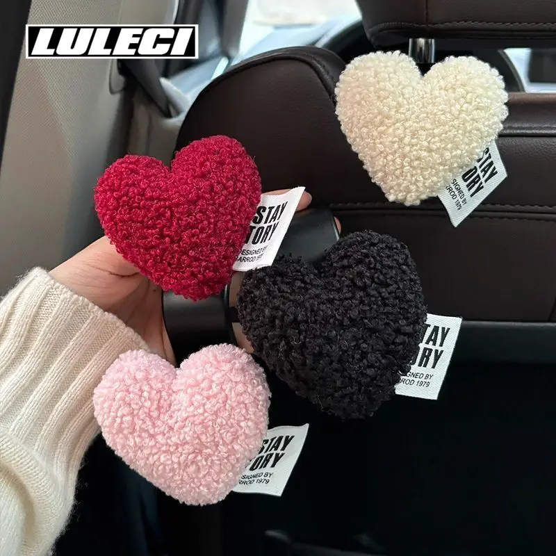 Cute Seat Back Car Hook Love Heart Plush Universal Auto Headrest Clothes Handbag Hang Storage Organizers Hooks Holder Decoration