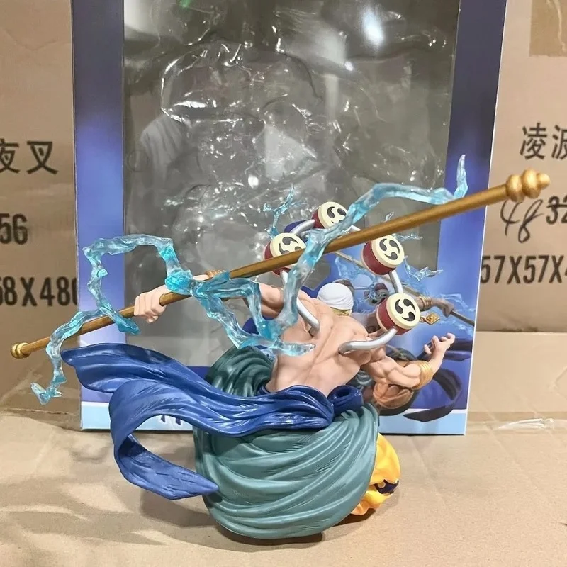 Capolavoro One Piece GK Capolavoro accovacciato Thunder God Ainilu Capolavoro Set di scatole modello di mare marziale dei sette Capolavoro