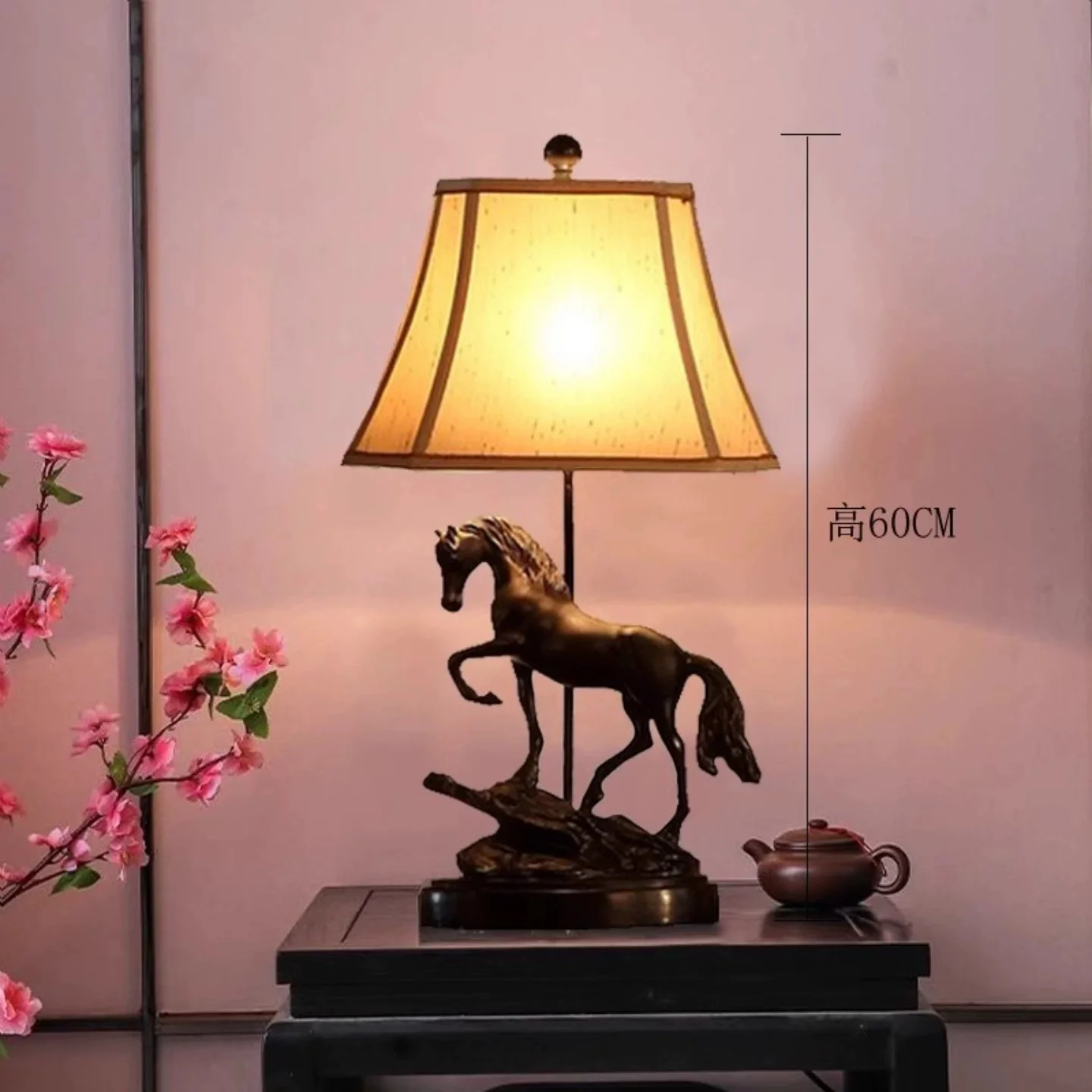 New Chinese style living room table lamp, American retro ceramic steed homestay, French hotel bedroom bedside lamp
