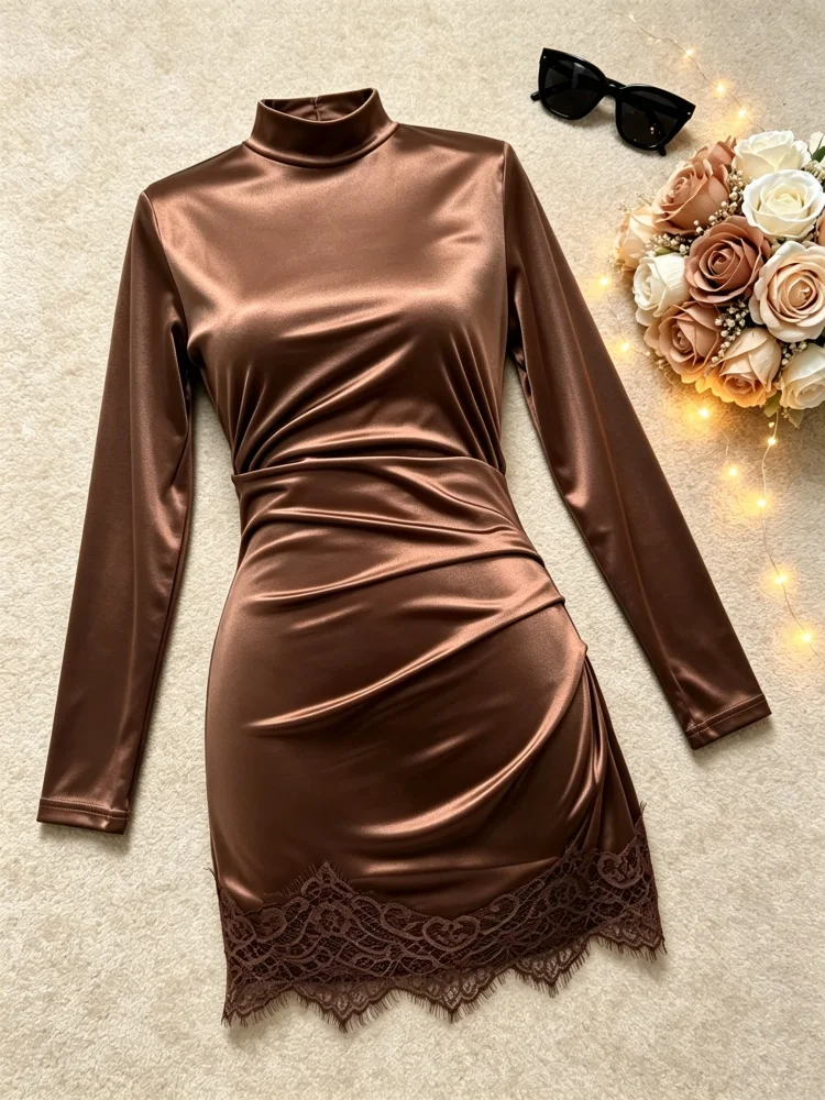 Damenkleid mit Stehkragen und langen Ärmeln, Mini-Kleid mit geraffter, hoch sitzender Taille und Spitze, luxuriöses, figurbetontes Kleid für den Alltag und Partys. – Detail 4