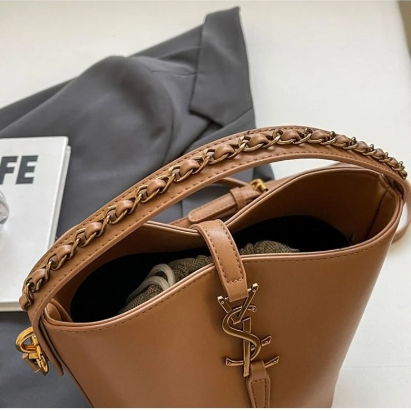 الكلاسيكية القديمة المال الرياح دلو حقيبة سعة كبيرة قطري عبر حقيبة يد كبار الشعور بالعمل التنقل الرياح كسول حقائب نسائية