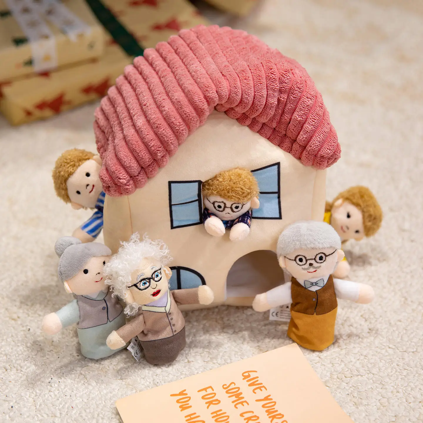 หุ่นนิ้วมือ 6 ชิ้น + 1 บ้าน หุ่นนิ้วมือครอบครัวสัตว์น่ารัก ของเล่นบทบาทสมมติ ของเล่นเสริมพัฒนาการ หุ่นนิ้วมือสำหรับเด็ก อุปกรณ์ประกอบเล่านิทาน