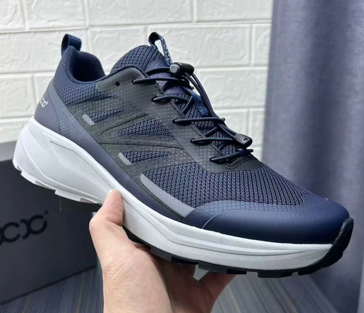 

Fashion Athletic Shoes Men Gym Sports Trainers Workout Jogging Luxury Designer Active Sneakers Footwear High Quality Durability
