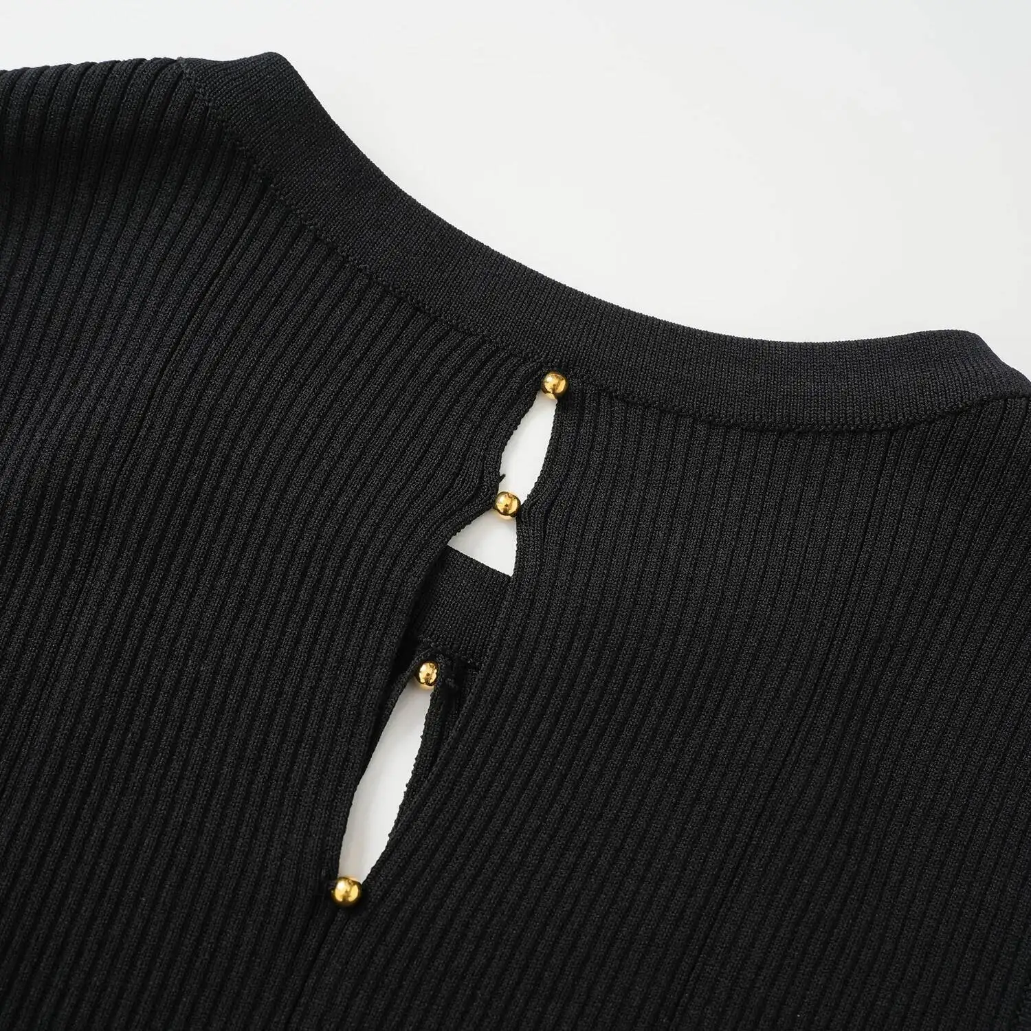 LEOSOXS 2025 ฤดูใบไม้ผลิ ฤดูร้อน เสื้อผ้าผู้หญิง เสื้อแขนกุดถักไหมพรม ชุดเดรสยาว คอทรงโอ ชุดเดรสยาวพู่ห้อย ชุดเดรสทำงานสุภาพสตรี