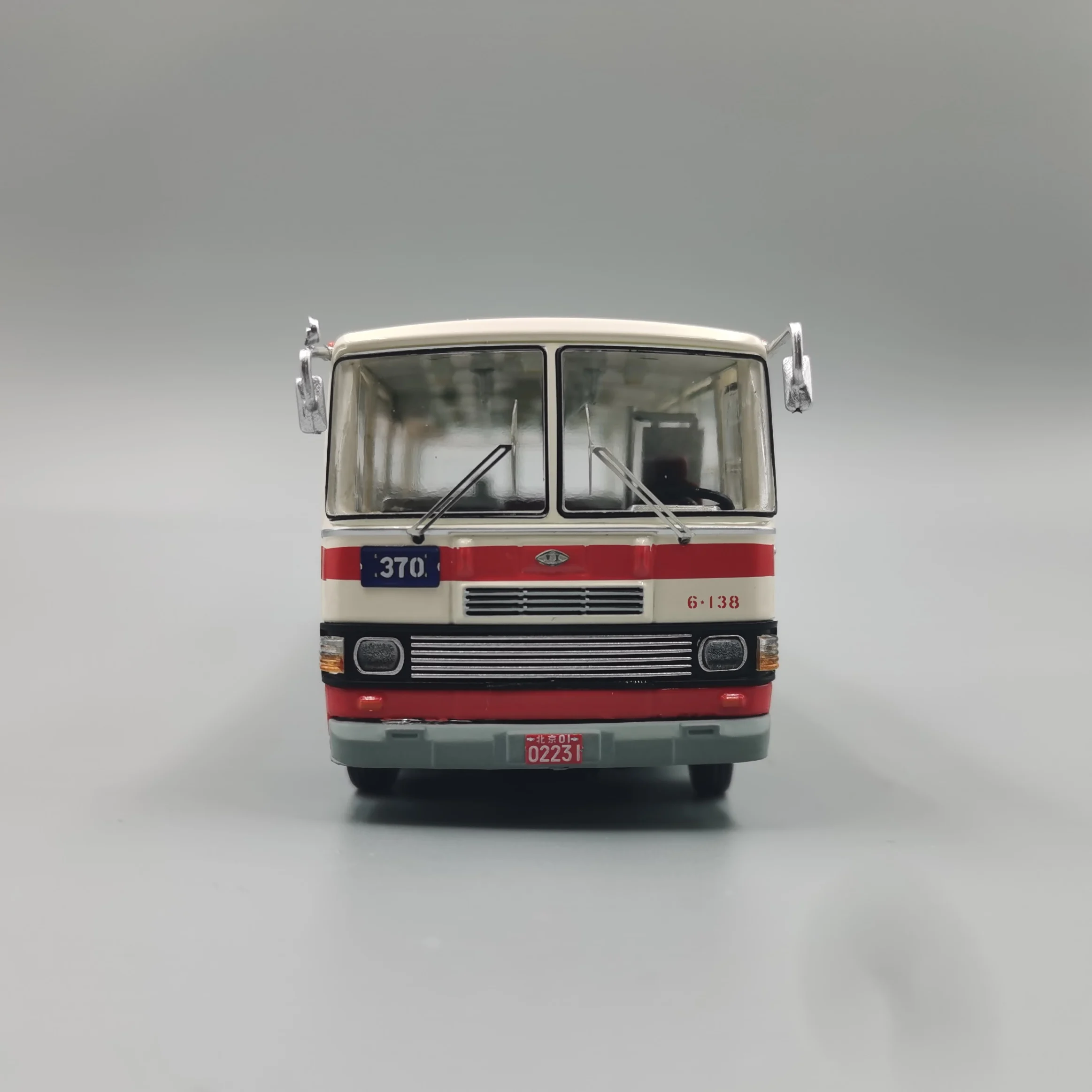 

Beijing Bus Model 1:64BK652 Yellow River Stand-alone 370 Road Brand New