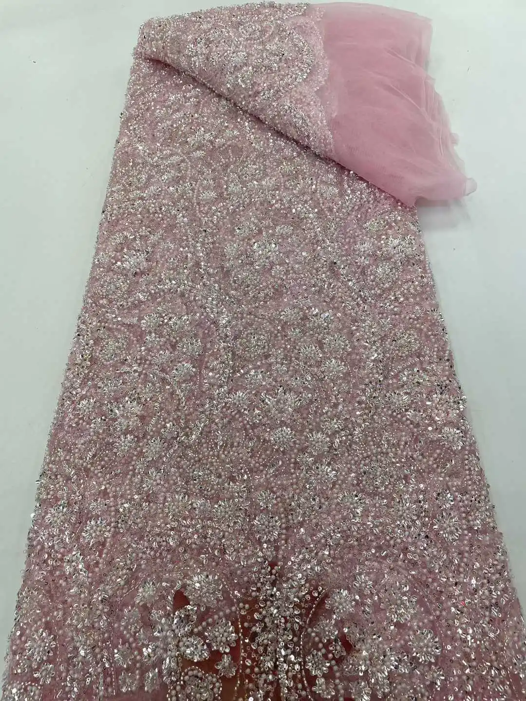 ผ้าทูลล์ปักลายแอฟริกันสีแดงรุ่นล่าสุด ประดับลูกปัดหรูหรา คุณภาพสูง ประดับเลื่อมหรูหรา สำหรับชุดราตรีงานเลี้ยง รุ่น TP1442