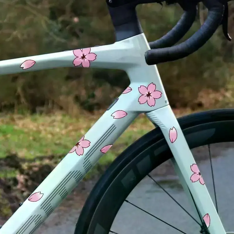 Adesivos de flor de cerejeira, 12/20/24 peças, adequados para cobrir arranhões na carroceria do veículo, capacetes de bicicleta e motocicleta, decalqu