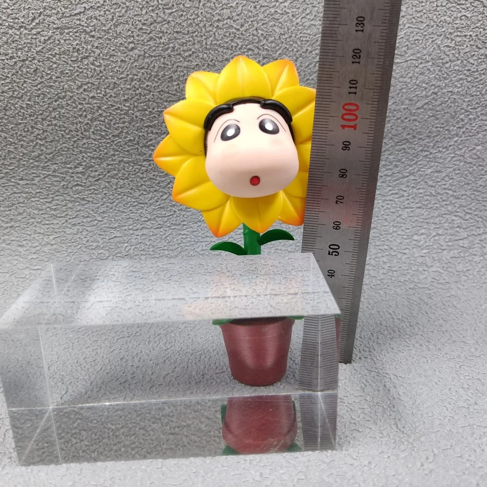 Crayon Shin Chan Kasukabe Flower Shop Shinnosuke Kawaii Q Version Anime Figure Sunflower Pvc Model Collection Ornament Kid Toys