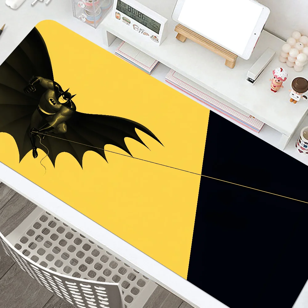 Movie B-Batman Mousepad Mouse Mat Desk Mat With Pad Gaming Accessories Prime Gaming XXL Keyboard Pad Padding Mat