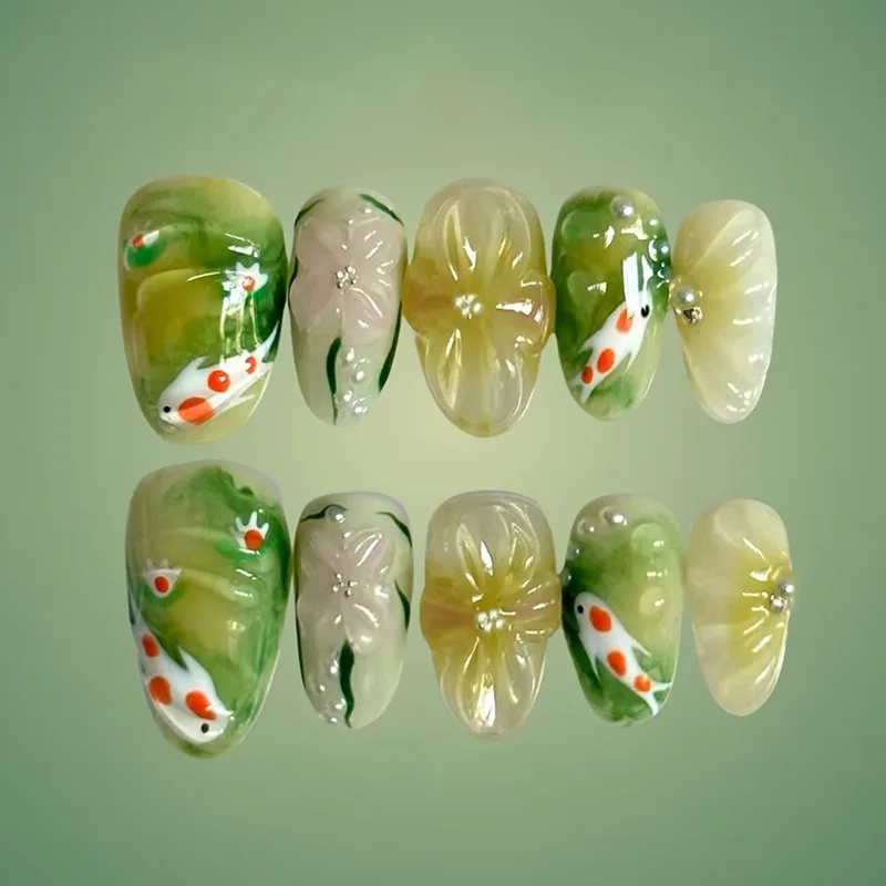 

24Pcs Green Round Head Fake Nails with Jelly Glue Mid-length Almond Press on False Nails Flower Design Detachable Nail Art Tips