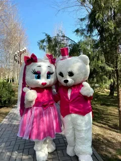 

Rose Red Dress Long Ears White Rabbit Mascot Costume Easter Bunny Bear Walking Doll Outfit Halloween Carnival Party Performance
