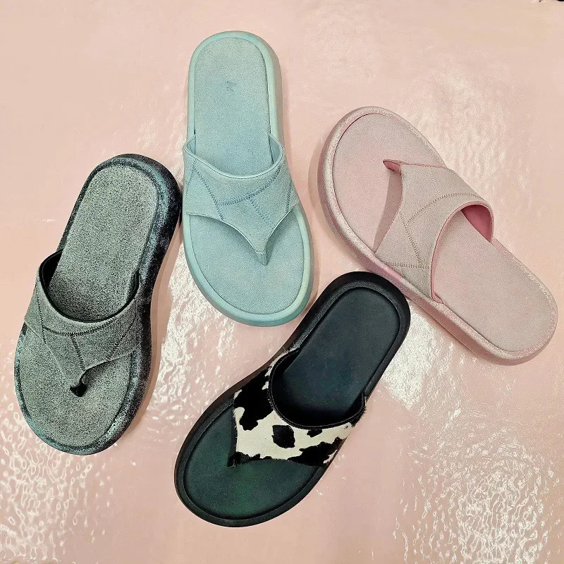 

Whole cowhide muffin thick-soled flip-flops women's fashion 2024 summer new beach clip toe cool slippers