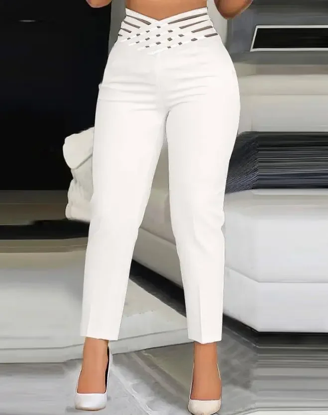 Pantaloni da lavoro scavati in vita sovrapposta alla moda da donna 2024 Primavera nuovi pantaloni lunghi da donna eleganti con volant in rete