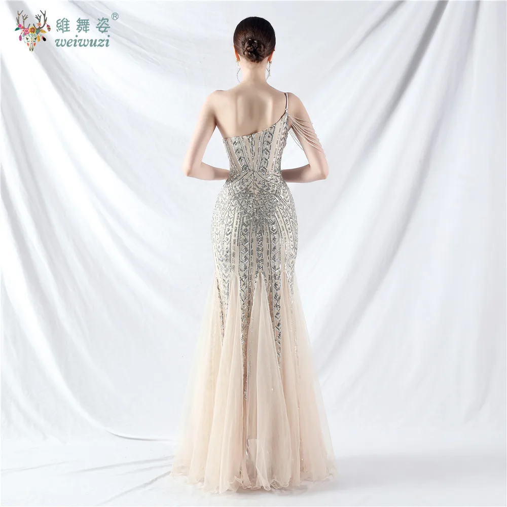 Sukienka wieczorowa na jedno ramię, cekinowa, długa, typu rybka, z kryształkami, koralikami, wzorem sznurkowym, obcisła, koronkowa, z tiulowym dołem, suknia formalna.