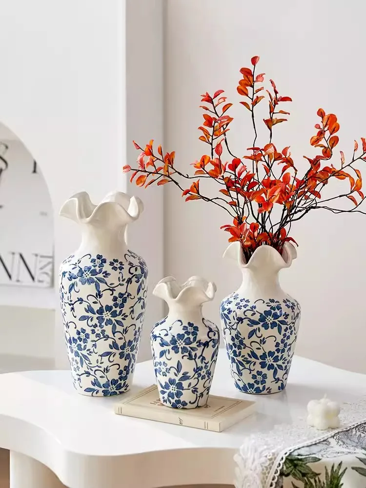 

New Chinese style vase, ceramic blue and white porcelain ornaments, living room water care flower arrangement, retro tea room dr