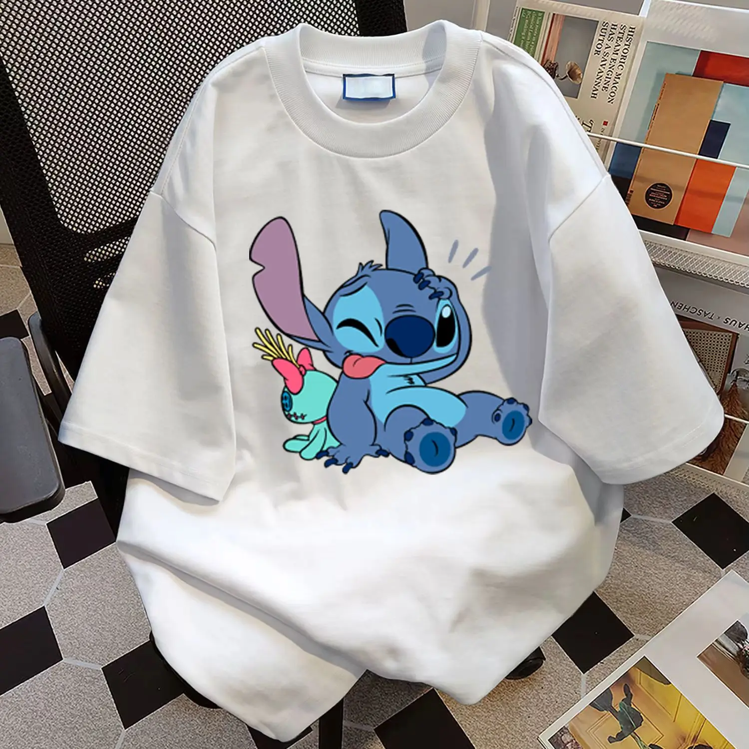 

Мужская и женская летняя свободная одежда с короткими рукавами и принтом Disney Stitch для пар, универсальная модная брендовая верхняя одежда с круглым вырезом
