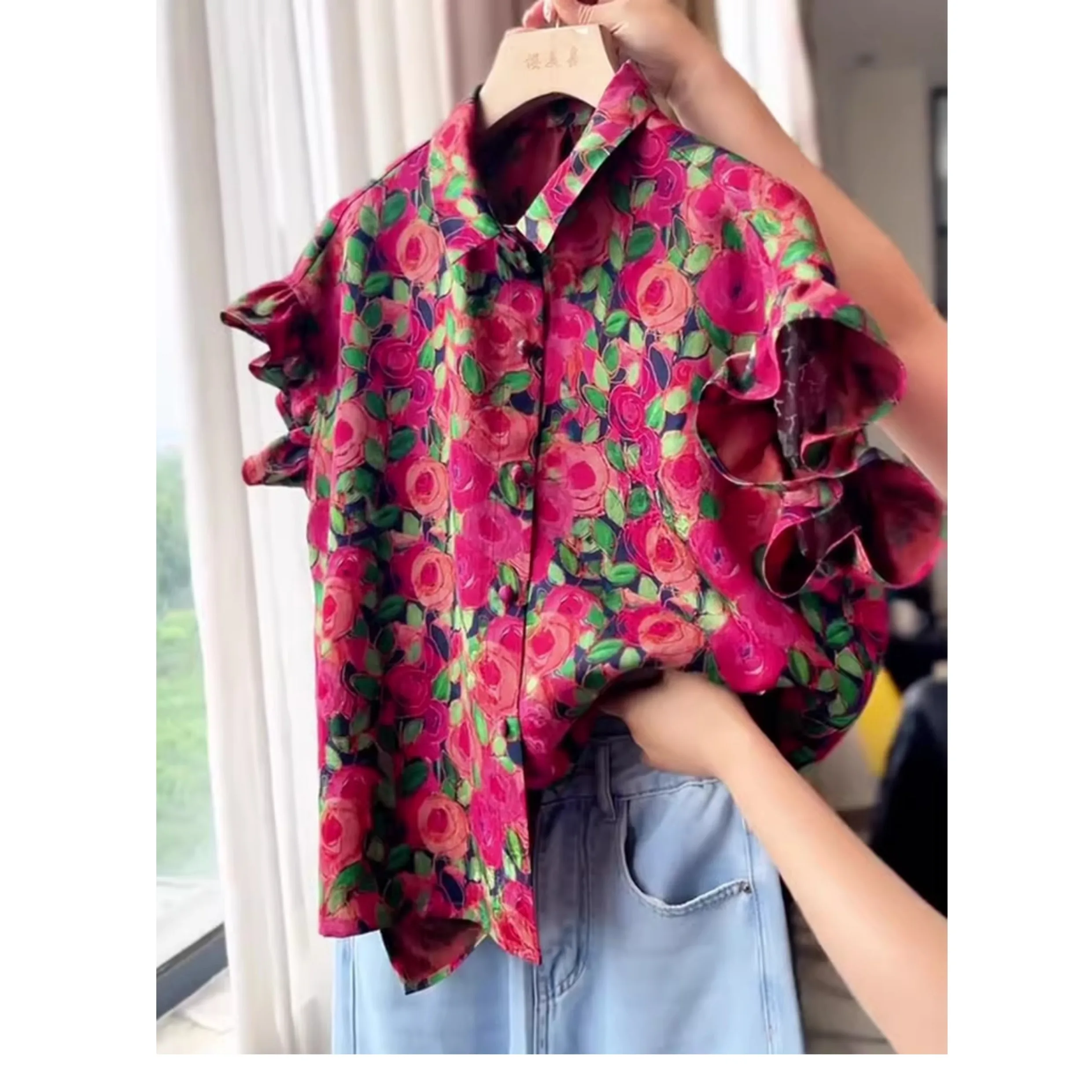 New Chinese Sle High-End Pink ort Sve Women's irt Floral Trim Sve Design Age-Defng Summer 2025 Polyester Fiber