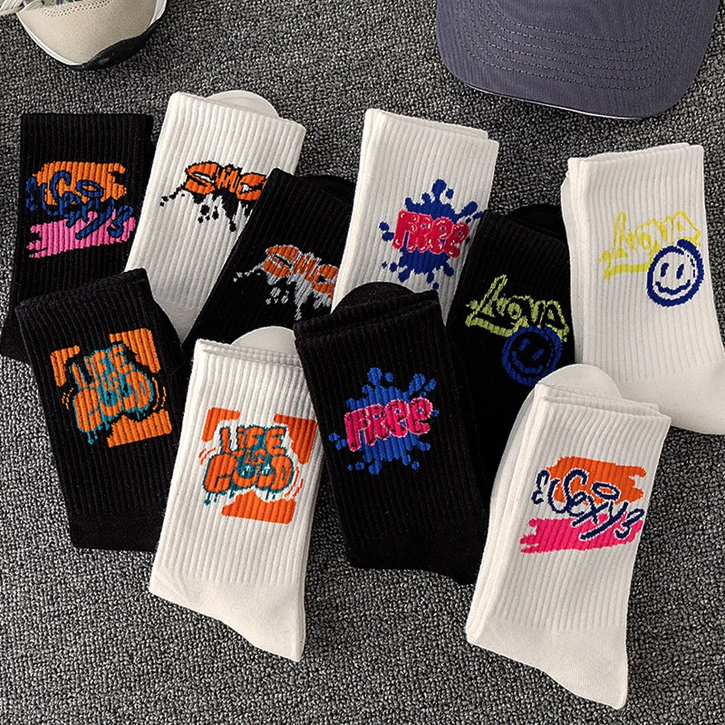 5/10 Pairs of High-Quality Couple's Fashionable Sports Socks With Graffiti Patterns Soft and Comfortable Men's Oversized Socks