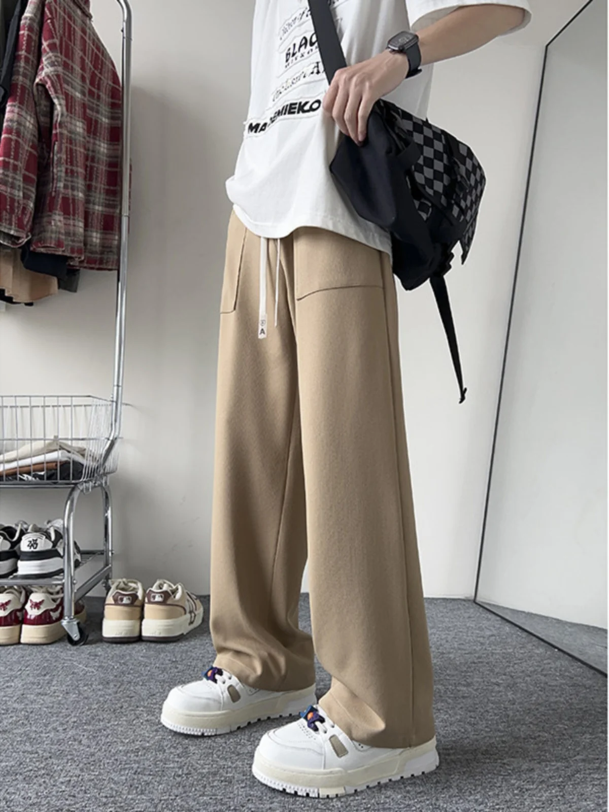 

Men's Casual Loose Wide Leg Pants Autumn Spring Straight Leg Sweatpants Trendy Brand Long Sports Trousers Youth Active Sle