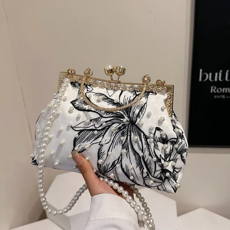 

Popular Classic Diaper Bag For Women Leather Crossbody Bag Luxury Vintage Tote Minimalist Designer Large Capacity Elegant
