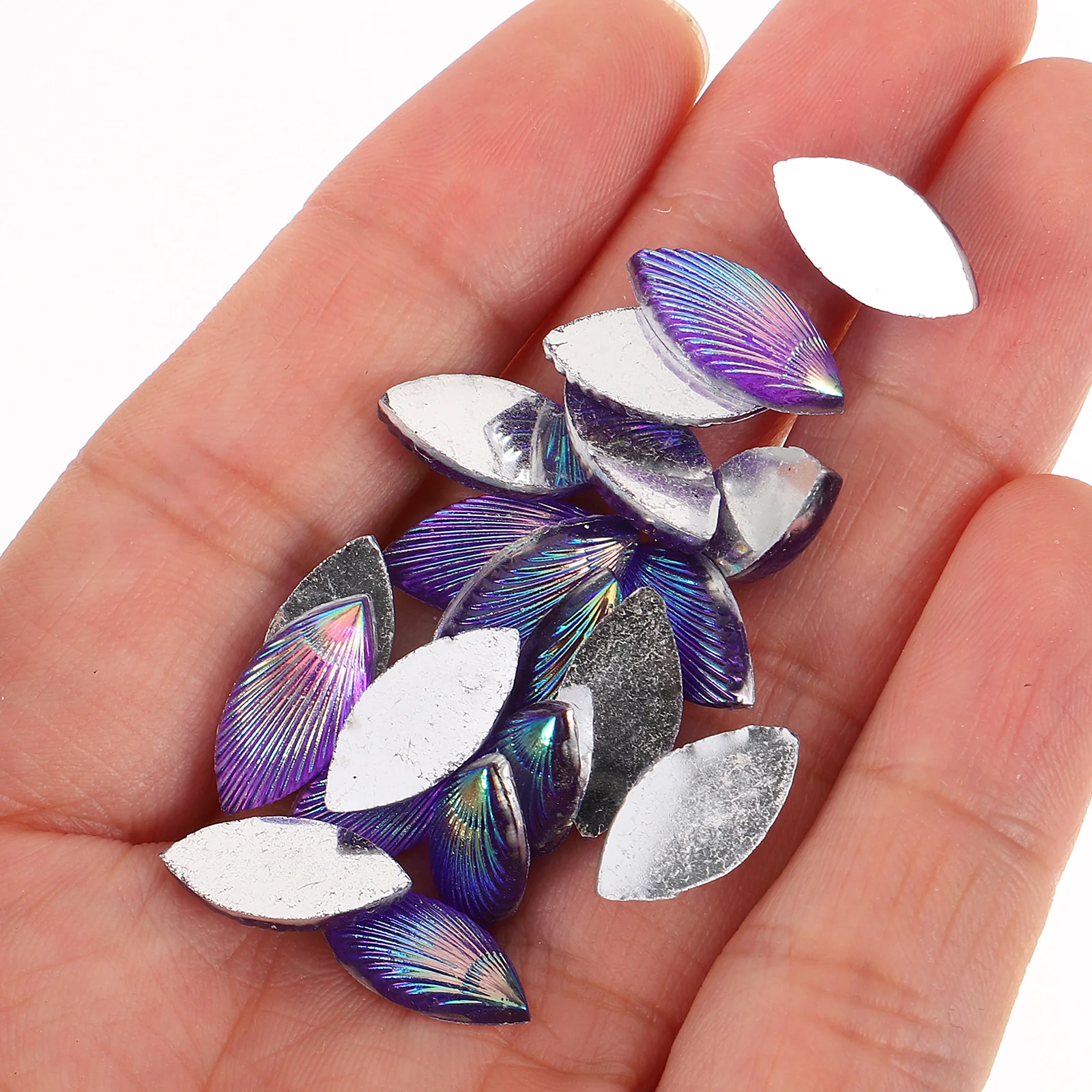 

20 Pcs Shell Pattern Rhinestones Resin Accessories for Phone Case Charms Craft Decorations Miniature nament Jewelry Supplies