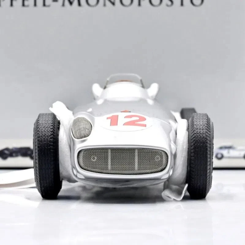 CMC 1:18 W196 Monoposto M-006 Simulation Limited Edition All Open Alloy Metal Static Car Model Toy Gift