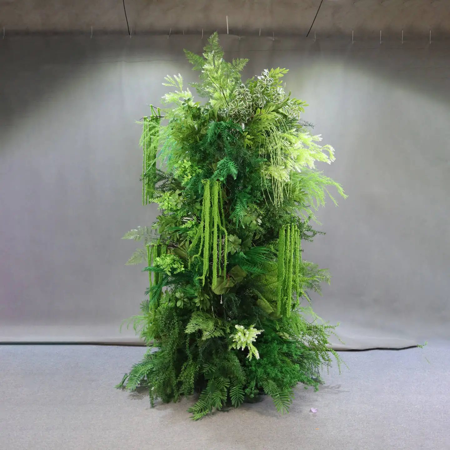 Wedding Mori column floral arch flower stand engagement banquet landscaping decoration silk flower scene arrangement shooting