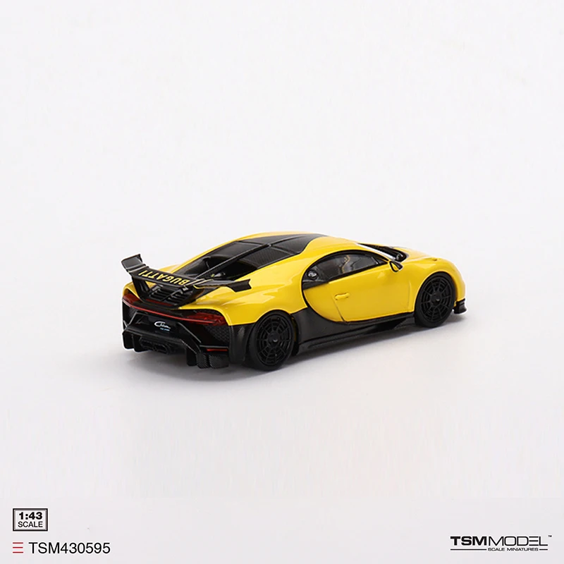 TSM 1:43 Model Car Buga Chiron Pur Sport Resin Sport Vehicle Collection -Yellow