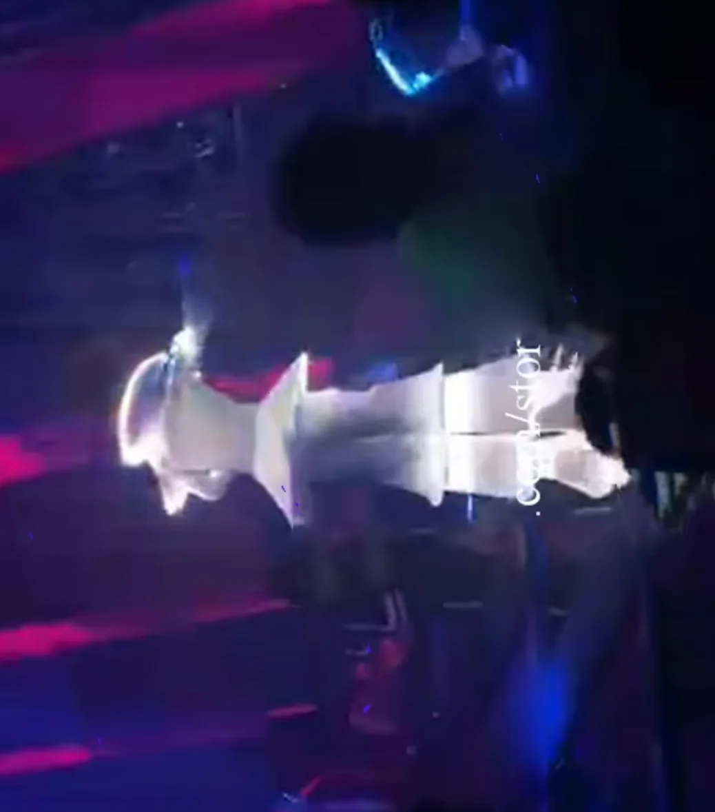 RGB Lumious LED Dance Performance Costume Stage Robot Stilt Suit Ballroom Catwalk LED Light-up Stage Wear Performance Clothes