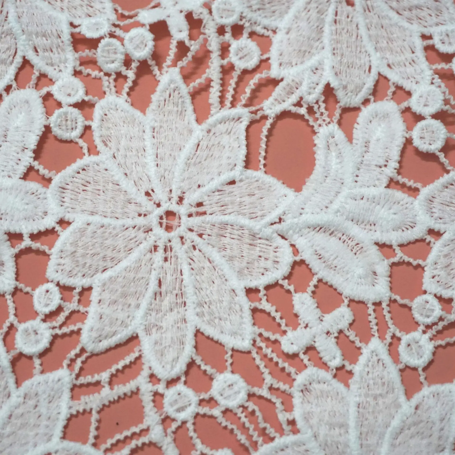 High Quality Lace Fabric Bridal Dress Lace Fabric 130 cm Width Flower Leaves Shape Lace for Special Occasion Dress