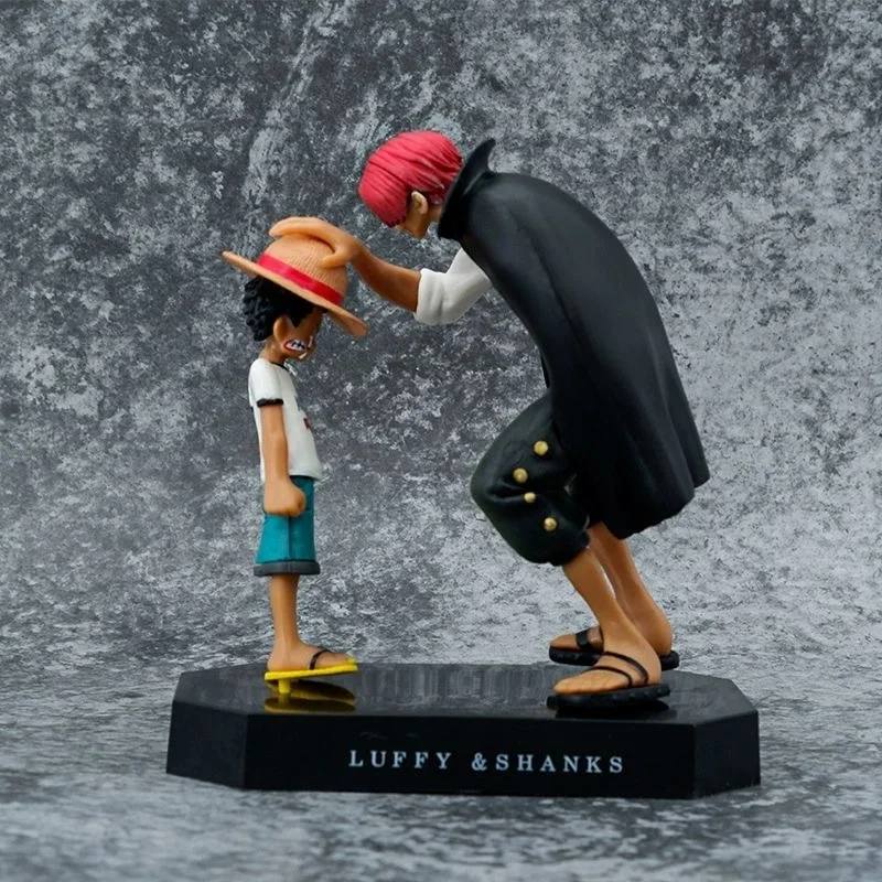 

One Piece Red-Haired Shanks and Childhood Luffy Touching Anime Model Toy Ornaments and Peripheral Gifts