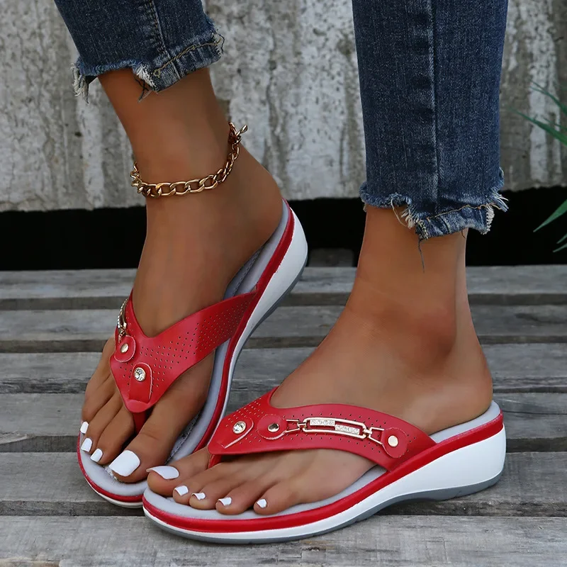 Red Women's Slippers 2024 Summer Shoes for Women Fashion Button Platform Footwear Lightweight Beach Flip Flops босоножки женские