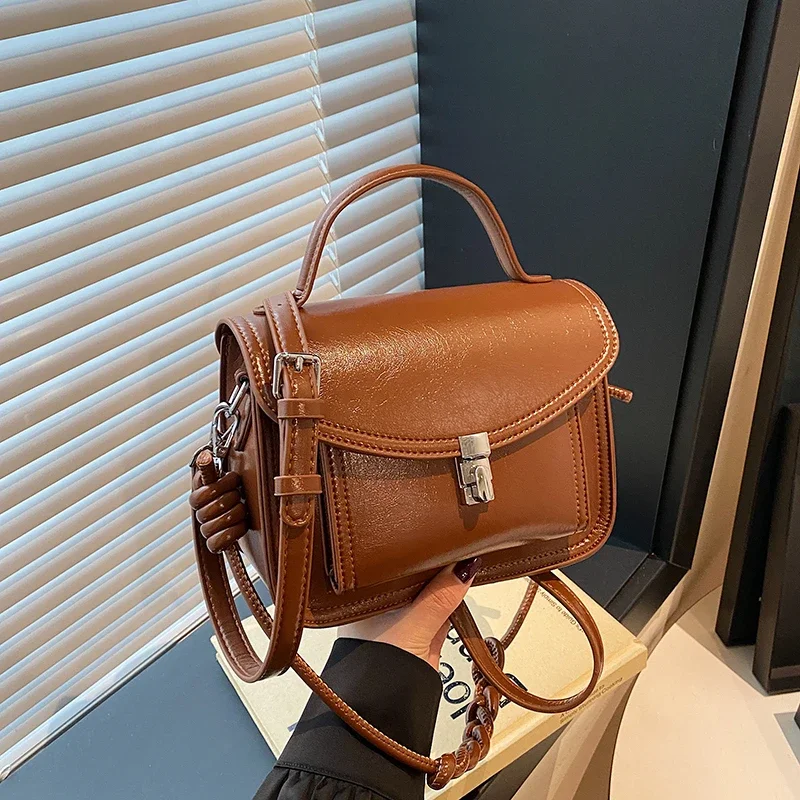 

2025 Luxury Brand Women's Crossbody Bag Designer Leather Shoulder Handbag Elegant Tote Messenger Purse Premium Ladies Fashion