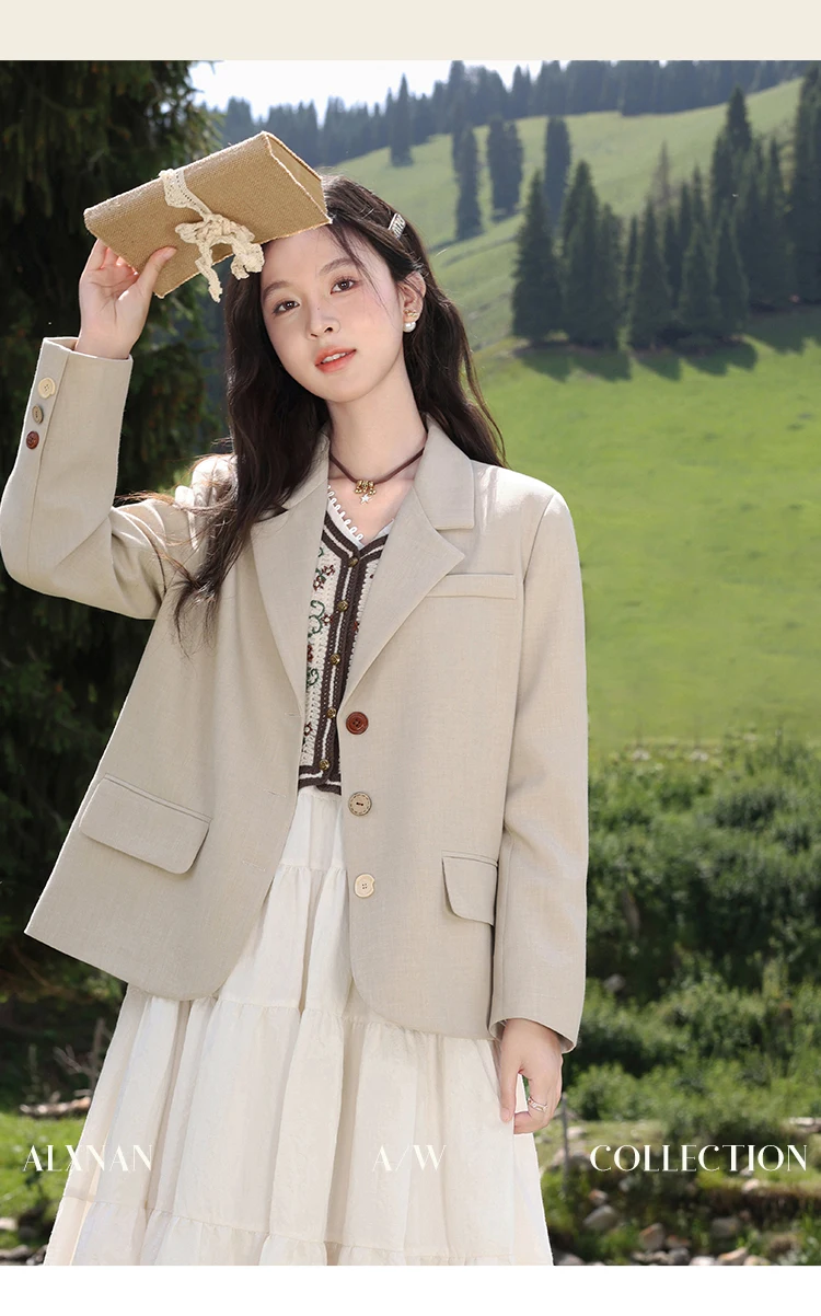 

ALXNAN Women's Oat Color Blazer Simple Suit Collar Single Breasted Long Sleeve 2024 Autumn Winter Lady Classic Outerwear L39329