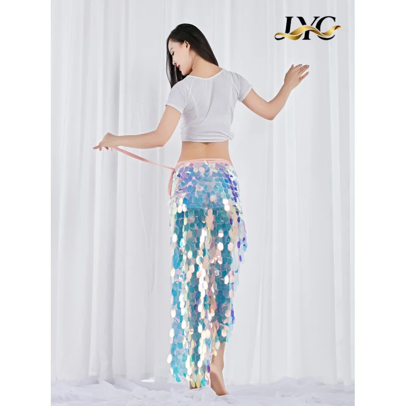 ชุดฝึกซ้อมระบำหน้าท้องฤดูใบไม้ผลิ-ฤดูร้อนปี 2026 พร้อมผ้าคลุมสะโพกแบบมีกลิตเตอร์และกระโปรงทรงหางนางเงือก