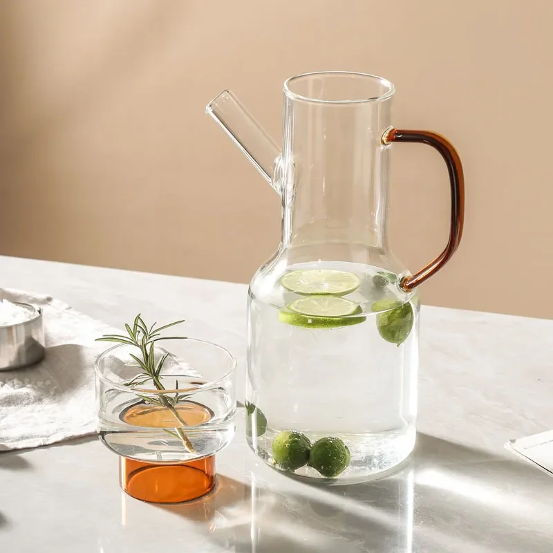 Nordic Glass Cold Brew Kettle Large Capacity Heat Resistant Jug Simple Summer Iced Tea Pot for Home Kitchen One Person